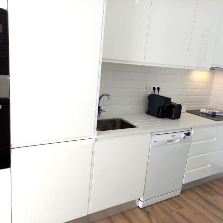 White Pearl Apartment Central Confy Spacious Лагос Екстериор снимка
