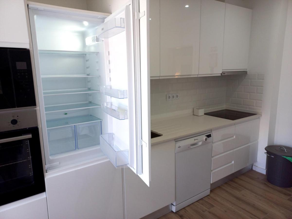 White Pearl Apartment Central Confy Spacious Лагос Екстериор снимка