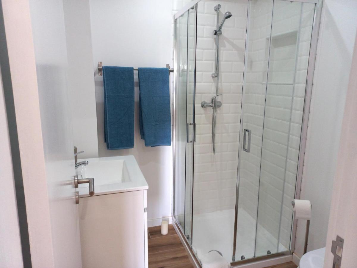 White Pearl Apartment Central Confy Spacious Лагос Екстериор снимка