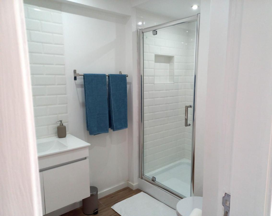 White Pearl Apartment Central Confy Spacious Лагос Екстериор снимка